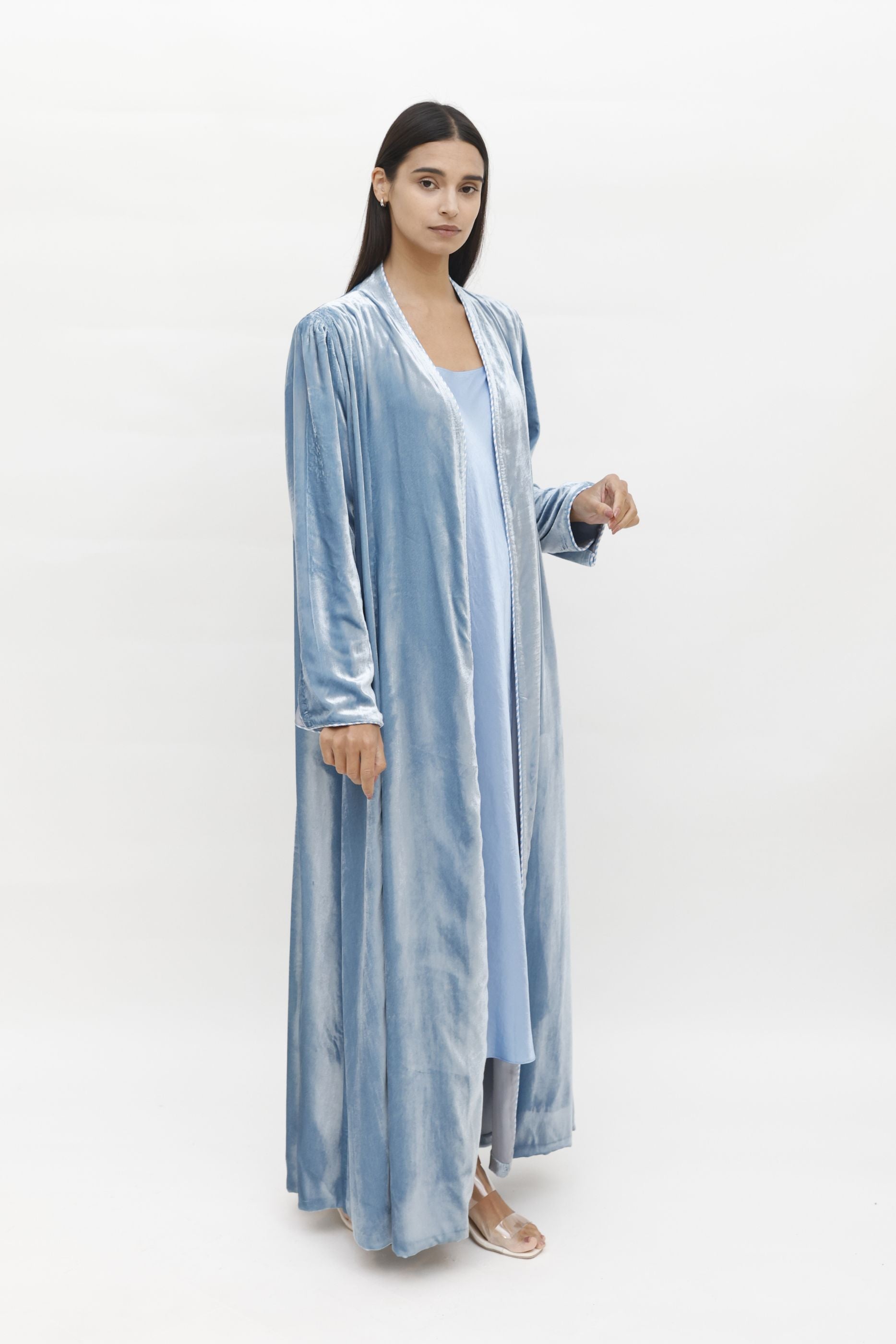 Ruwad Sky - Plain Velvet Minimalist Abaya Set