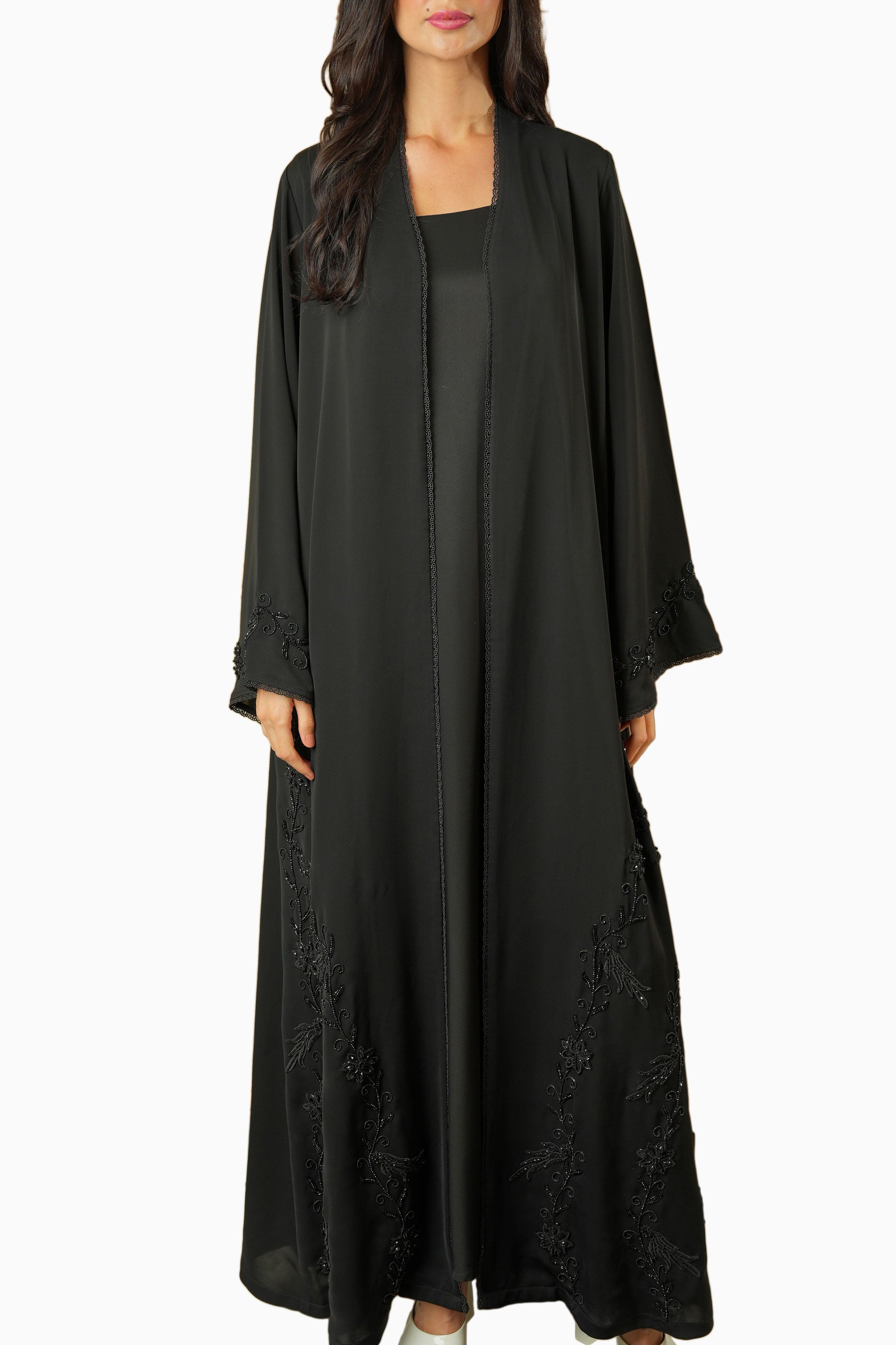 Dalia Black – Soft Crepe Embroidered Abaya