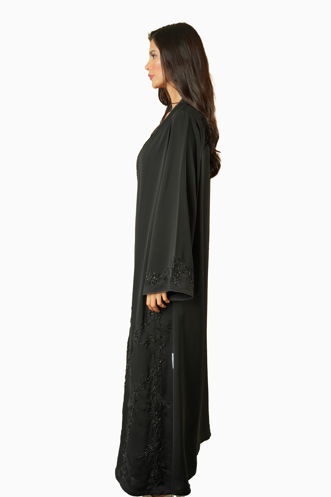 Dalia Black – Soft Crepe Embroidered Abaya