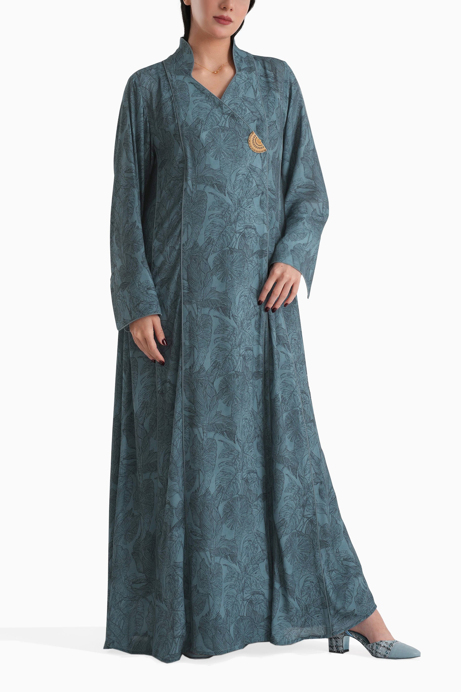 Visteria Sky - Mandarin Collar Printed Abaya