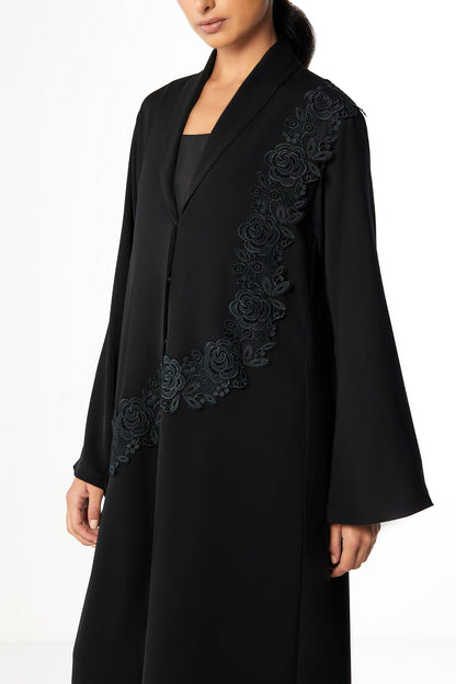 Volga Tar Abaya Set