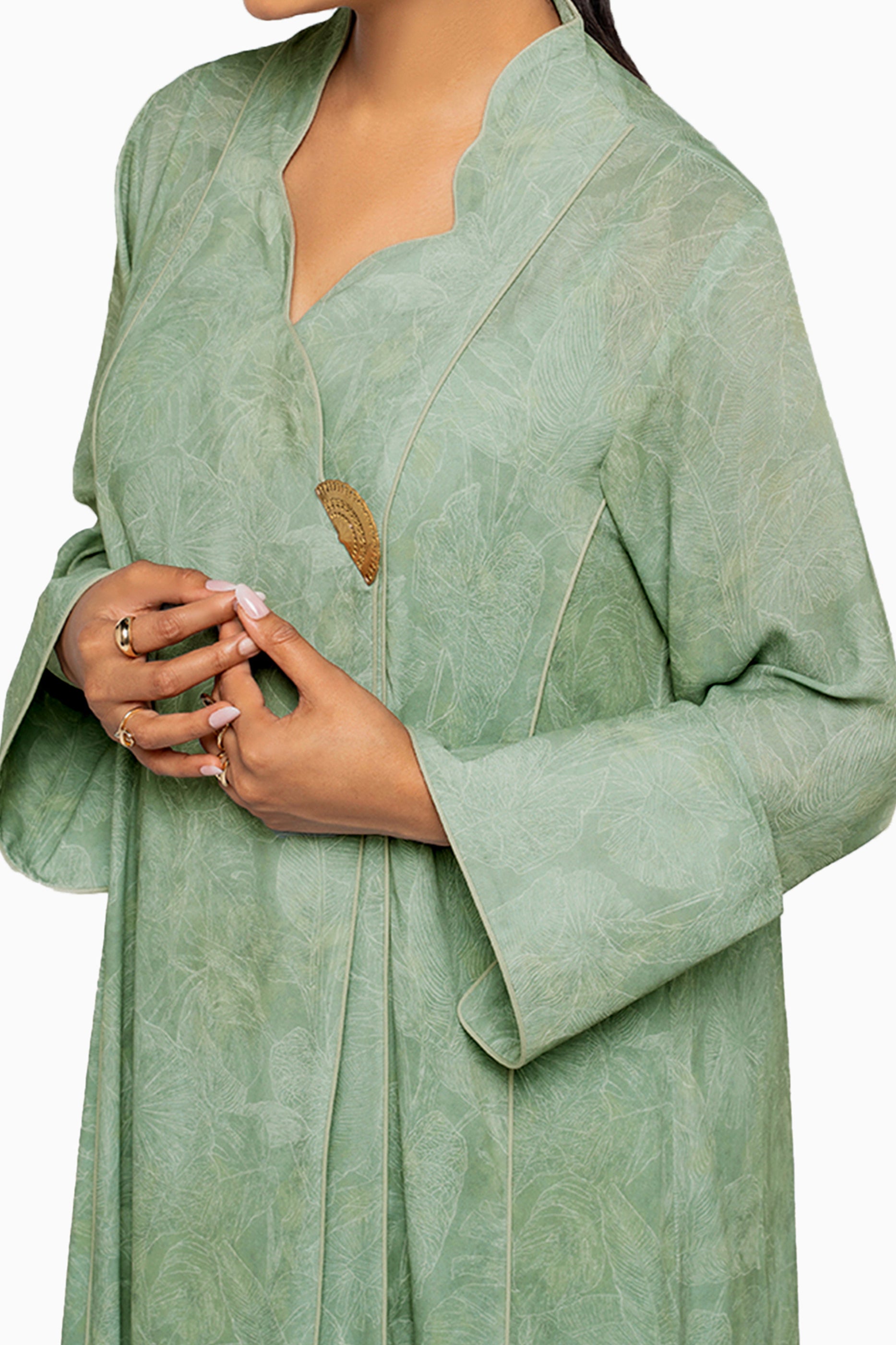 Wisteria Mint - Mandarin Collar Printed Abaya